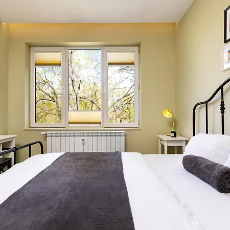 Serene Living In The Heart Of By Flat Mаnager 公寓 普罗夫迪夫